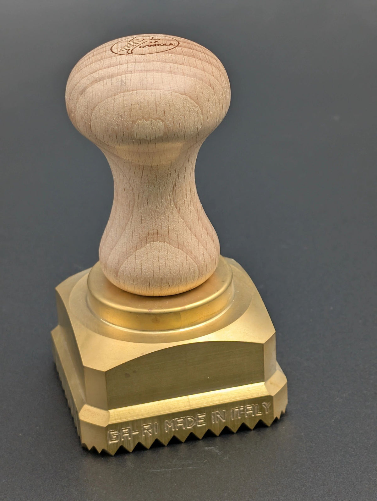 La Gondola Ravioli Stamp Wood and Brass 60x60