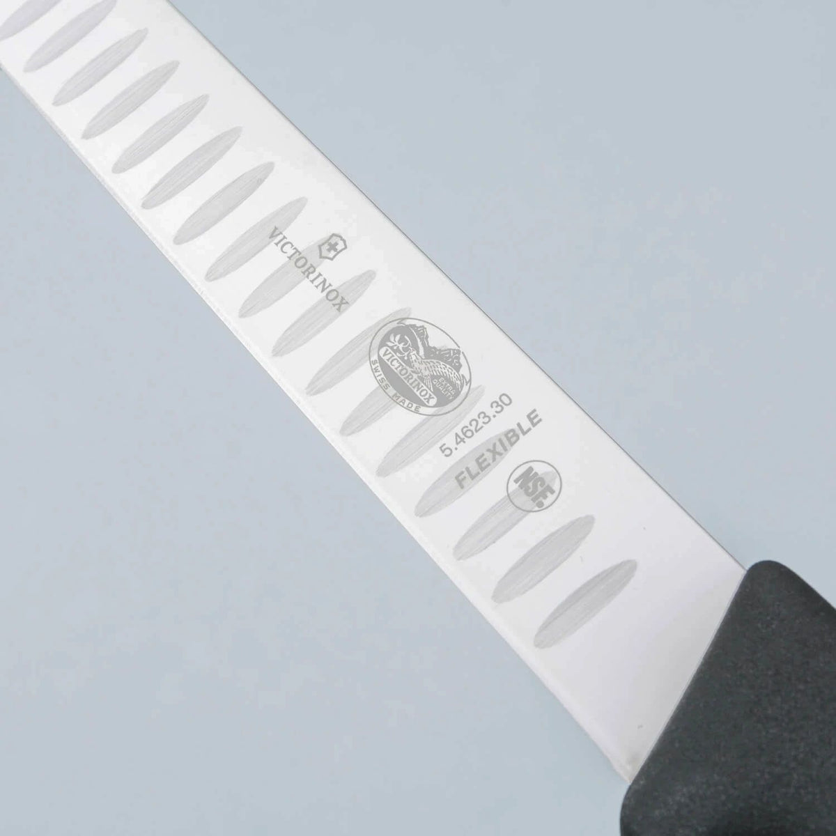 Victorinox Salmon Knife Fibrox 30cm