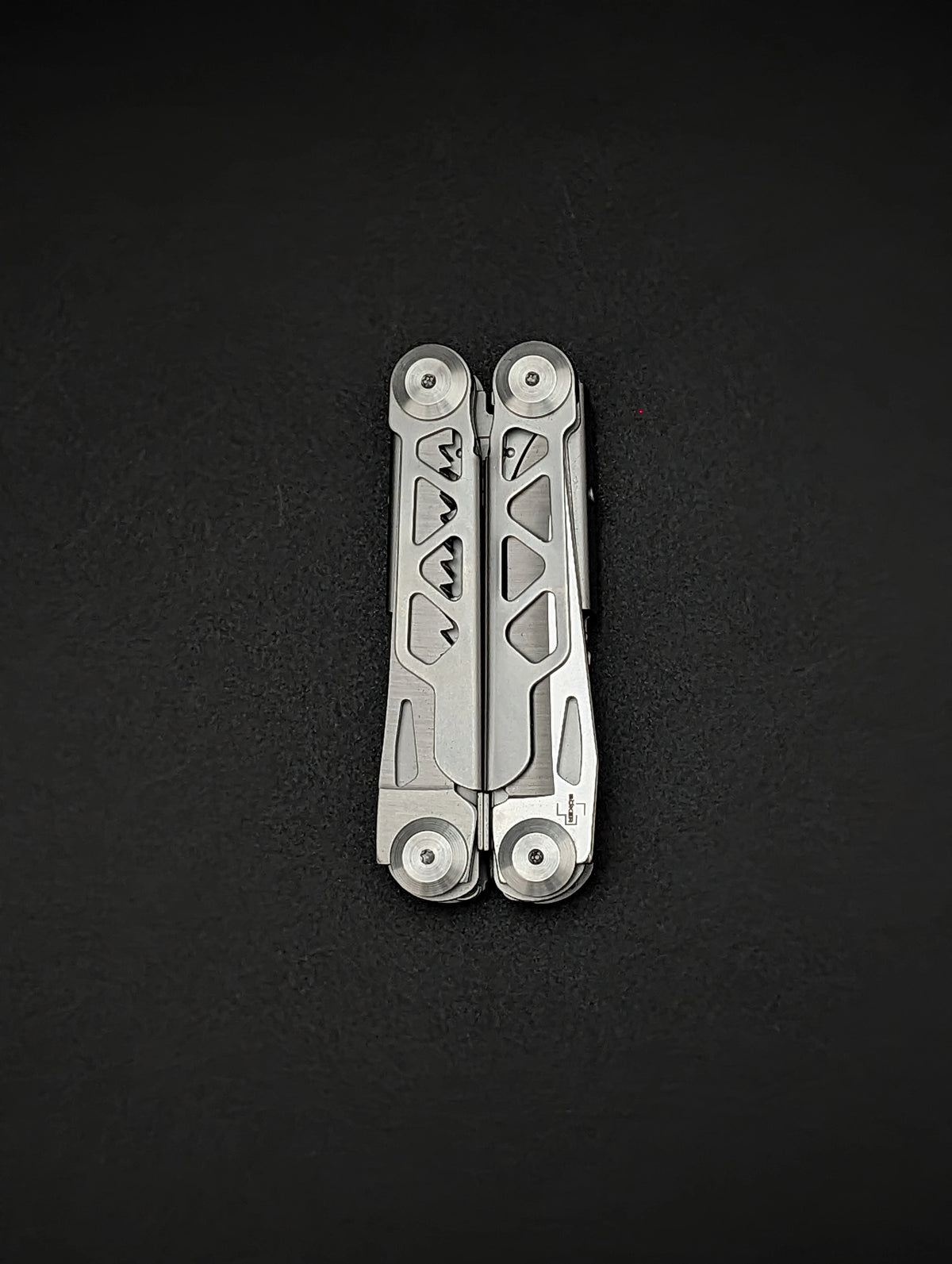 Böker Plus Specialist Pro – Stainless Steel Multi-Tool