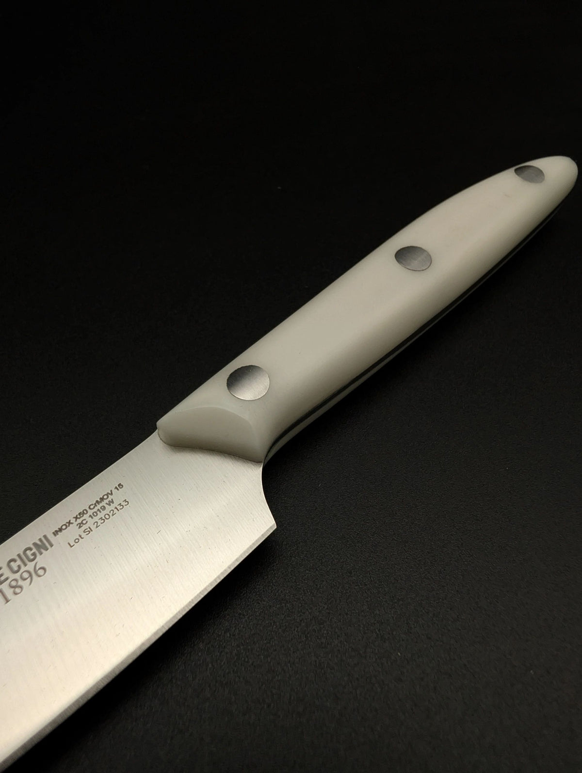 Due Cigni 1896 America Steak Knife Set – White POM Handle (Set of 6)