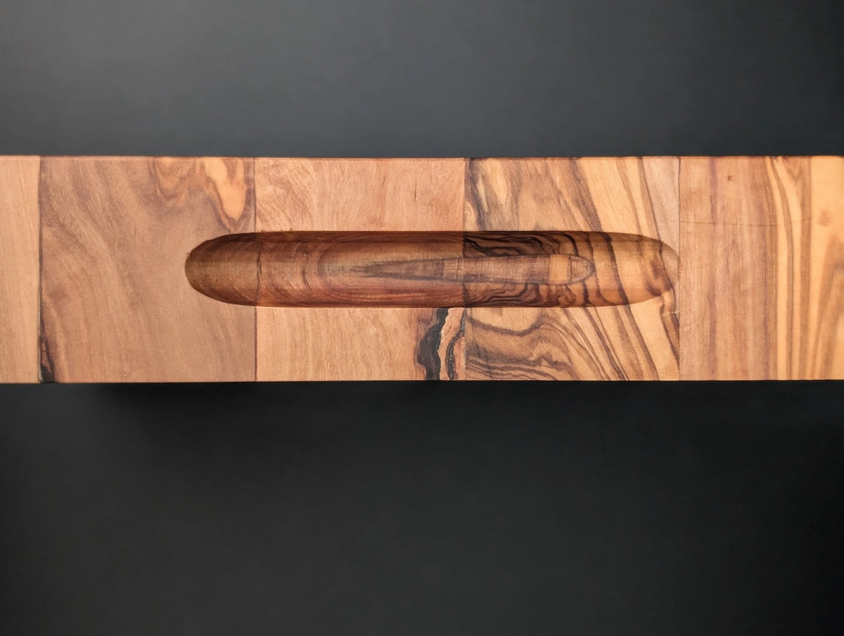 End-Grain Olive Wood Chopping Board 30 × 30 × 4cm – Double Sided