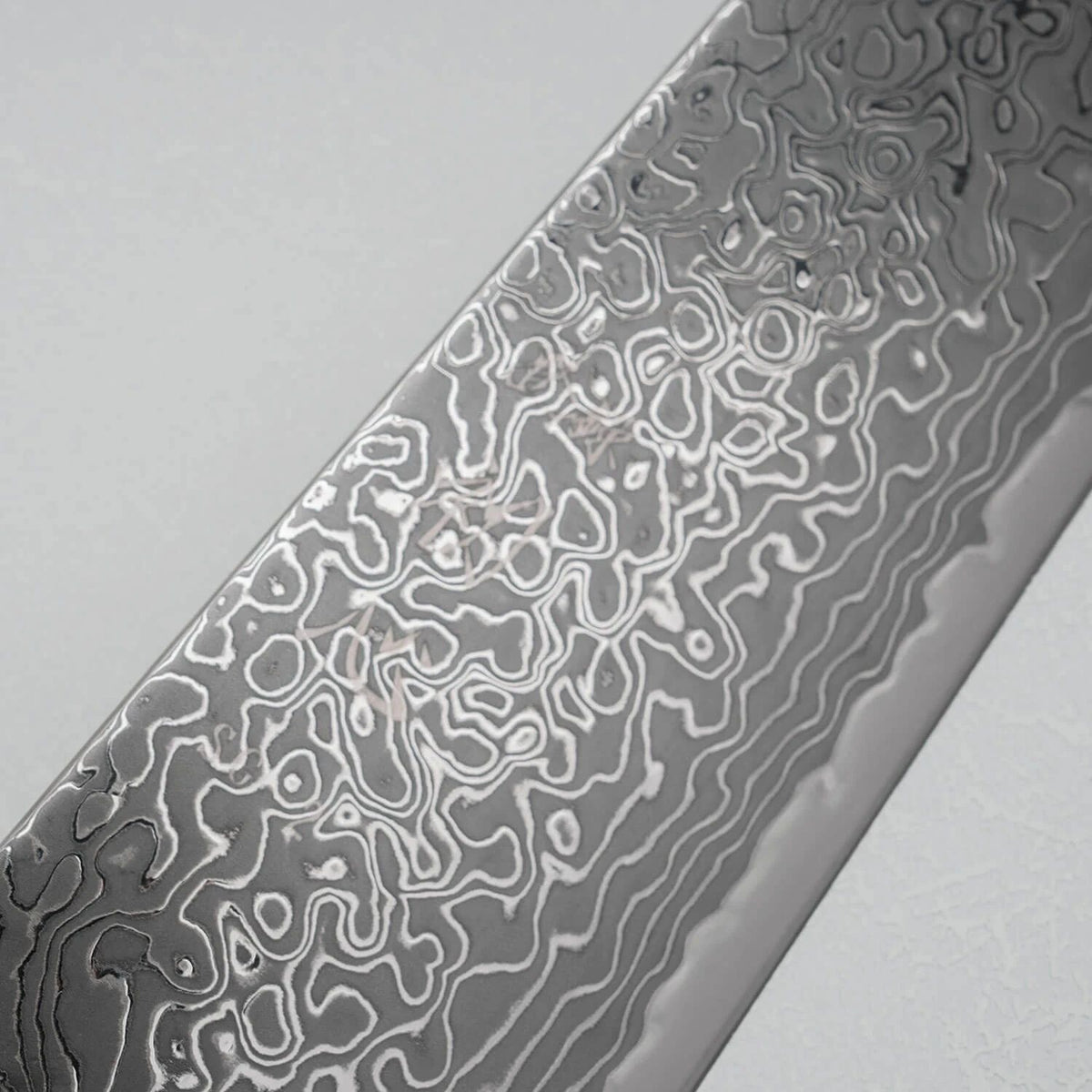 Hatsukokoro Ryuhyo Kurozome SG2 Damast Bunka 19 cm
