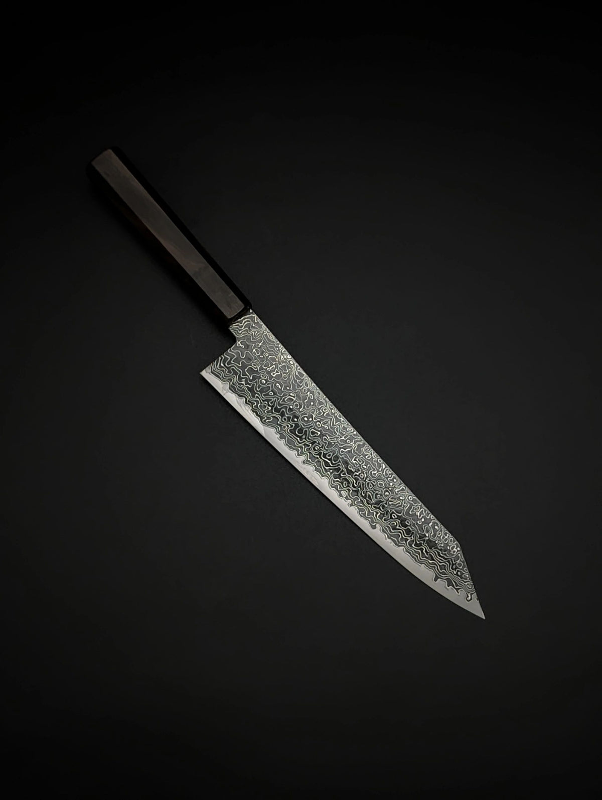 Hatsukokoro Ryuhyo Kurozome SG2 Kiritsuke 210 mm Ebony Handle