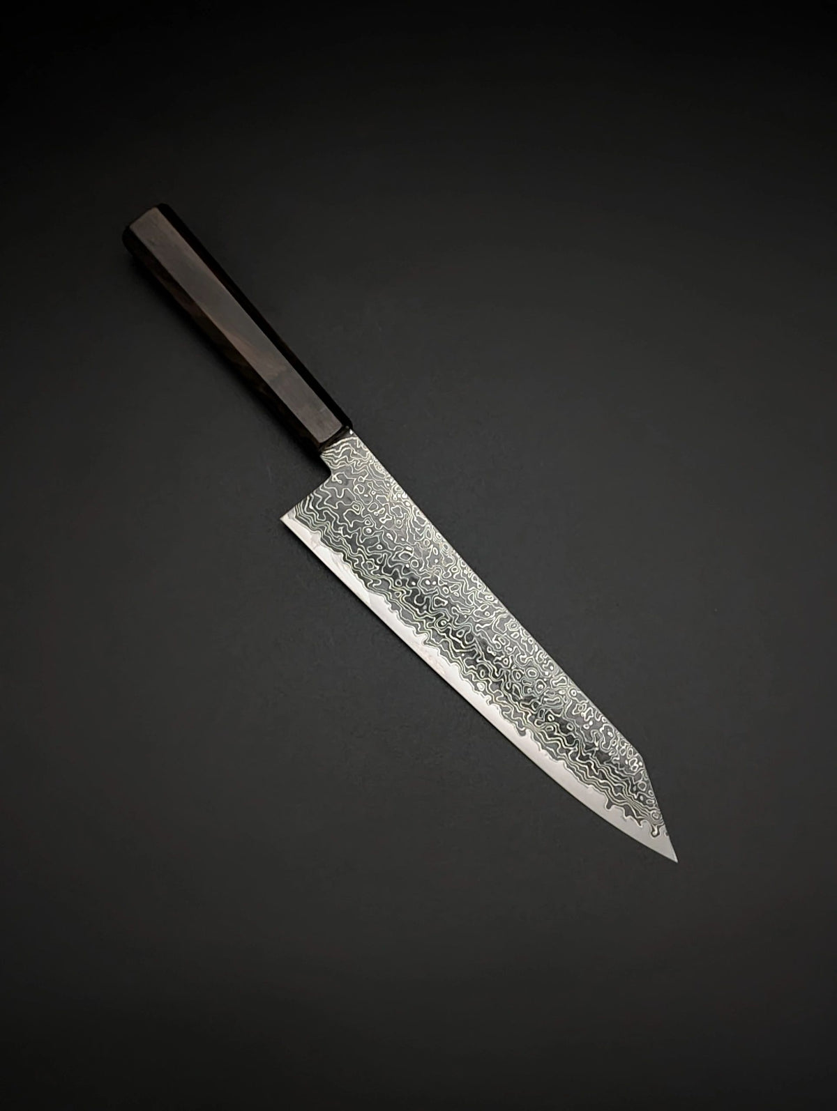 Hatsukokoro Ryuhyo Kurozome SG2 Kiritsuke 210 mm Ebony Handle