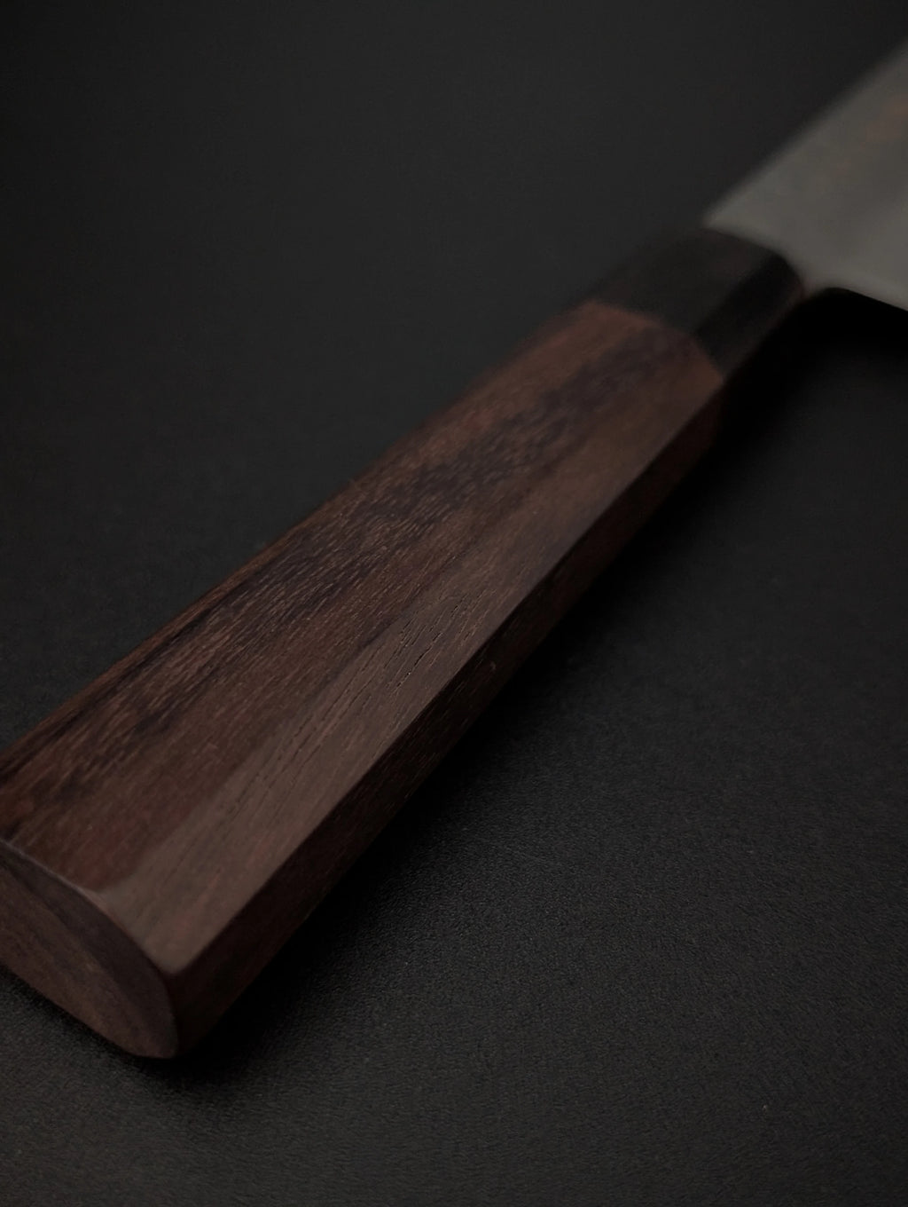 Higuchi VG10 Damascus Serrated Knife 240mm – Tsuchime – Pakka Wood Handle