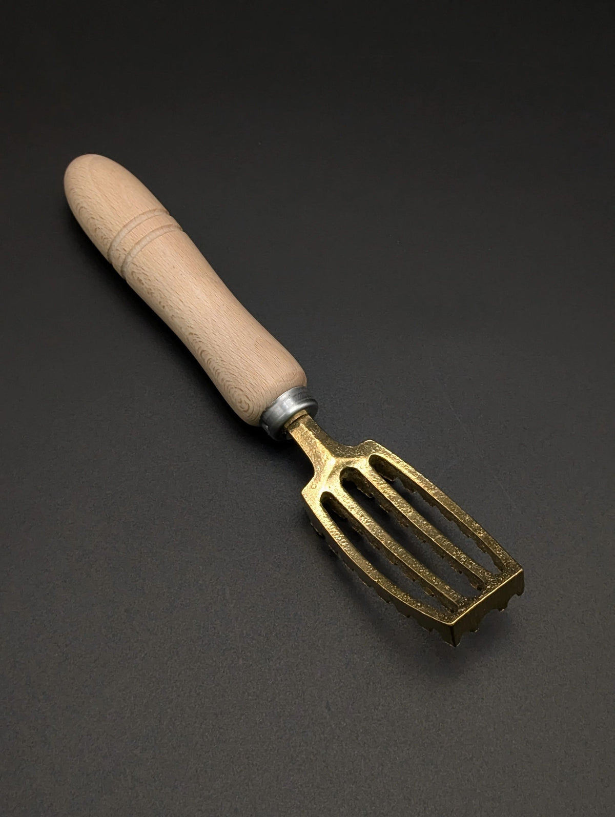 Japanese fish scaler