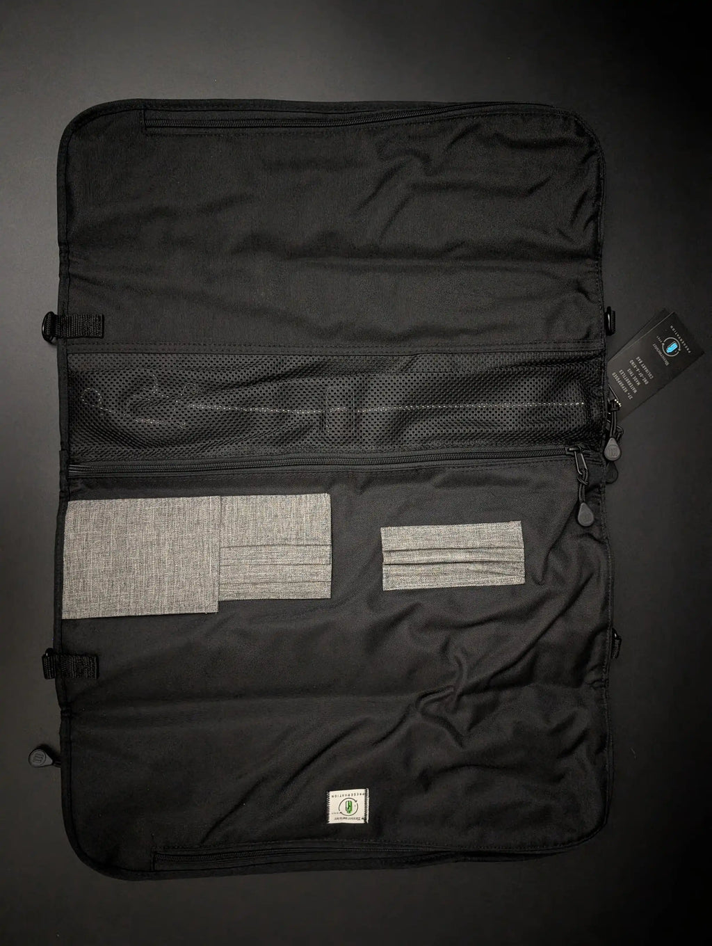 Messermeister Preservation 12-Pocket Knife Bag – Black