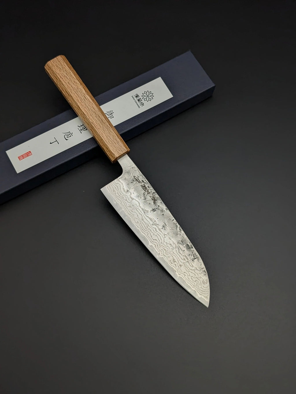 Sakai Kikumori NDS Sweedish steel Damascus Santoku OAK