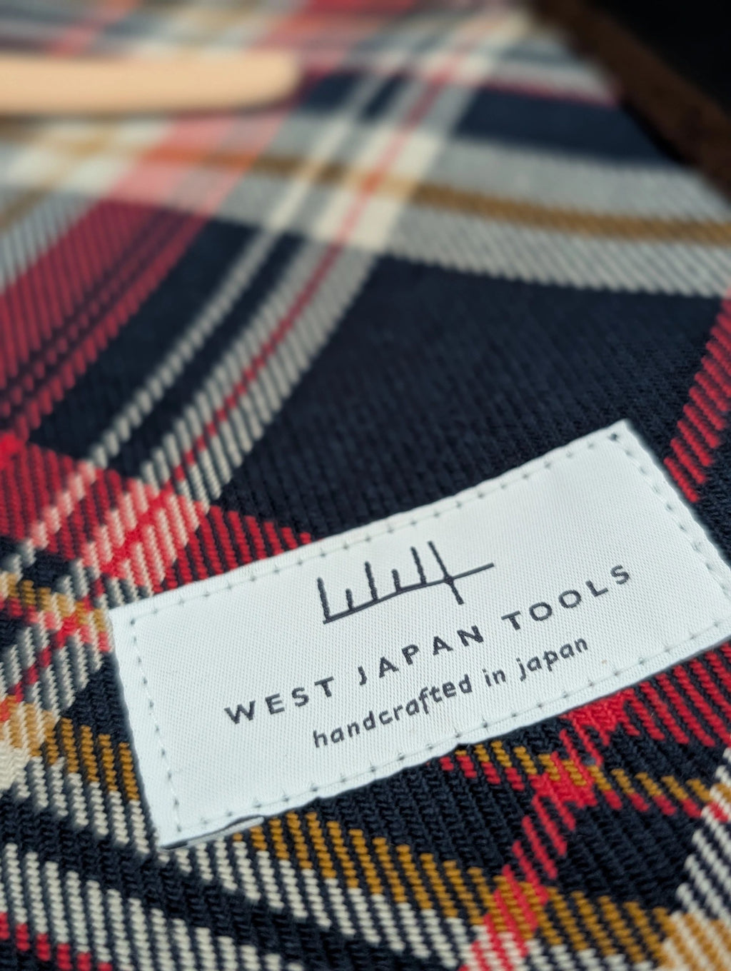 West Japan Tools – Checked Knife Roll | 6-Knife Capacity