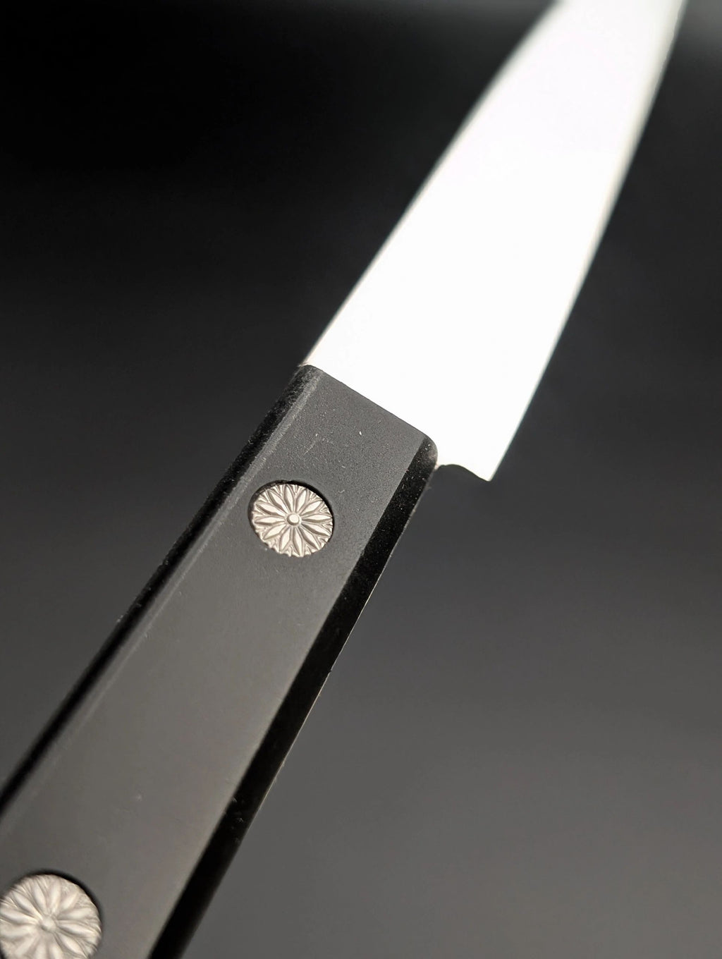 Ikkaku Petty 120mm – Stainless Vanadium Steel | Duracon Resin Handle