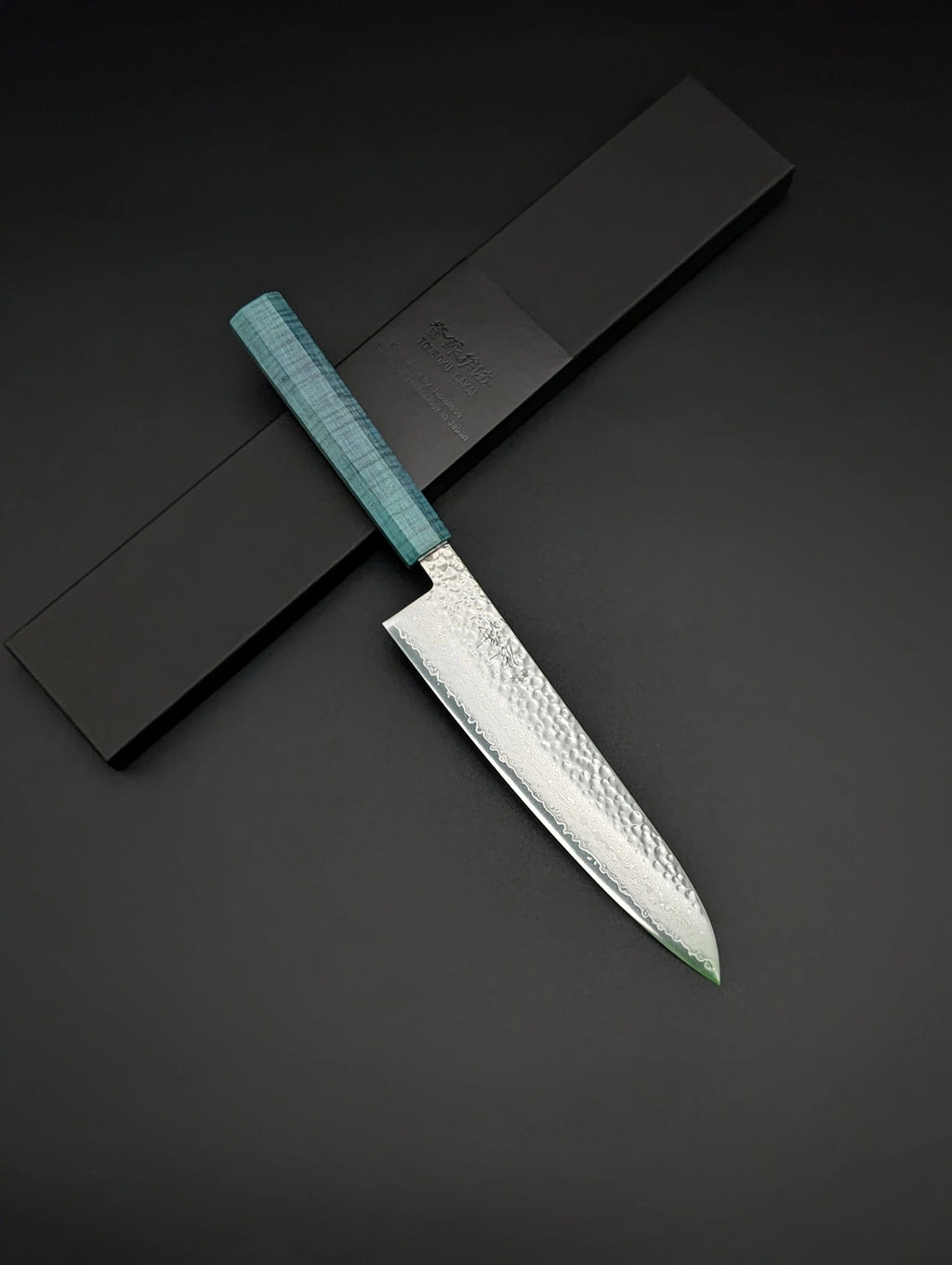 Touroku Sakai Gyuto 210mm VG10 Damascus – Blue Pakka Handle