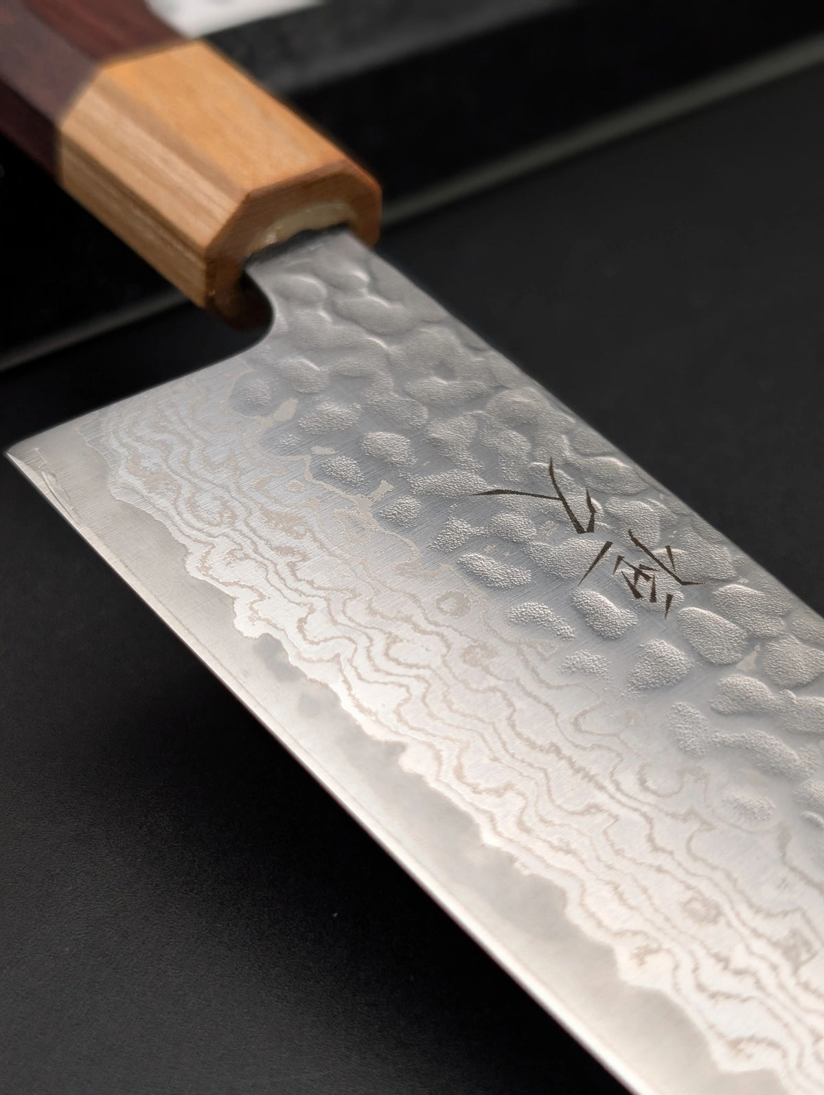 Tsunehisa Santoku 165mm Ginsan Damascus – Rosewood Handle